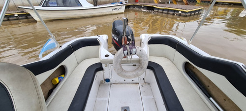 Imagen 7 de 9 de Femsa 620 Cuddy Suzuki 140hp 4 Tiempos