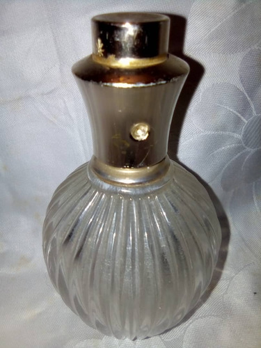 Antiguo Perfumero De Cristal De Gran Diseño En Muy Buen Esta