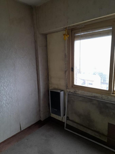 Departamento En Venta - 2 Dormitorios 1 Baño - 53 Mts2 - Crucesita