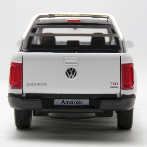Volkswagen Amarok - Som E Luz - 1/32 - California Action
