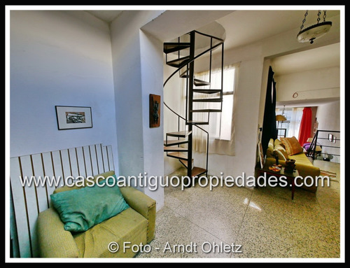 Imagen 12 de 14 de Con Renta!! Casa Tipo Loft En Tres Niveles Con Patio