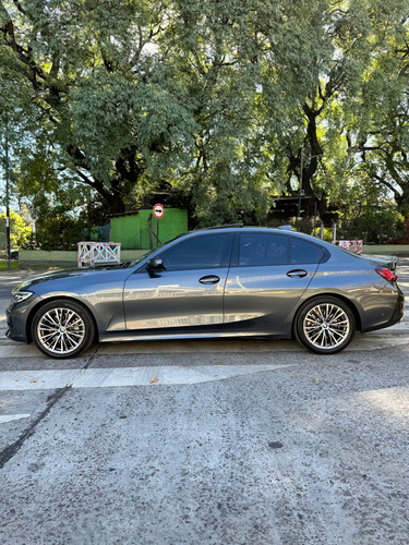 BMW Serie 3 3.0 330i Sedan Sport Line Shadow