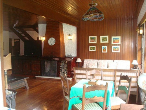 Casa Para Venda Em Teresópolis, Comary, 5 Dormitórios, 1 Suíte, 3 Banheiros - Cs1659_2-399750