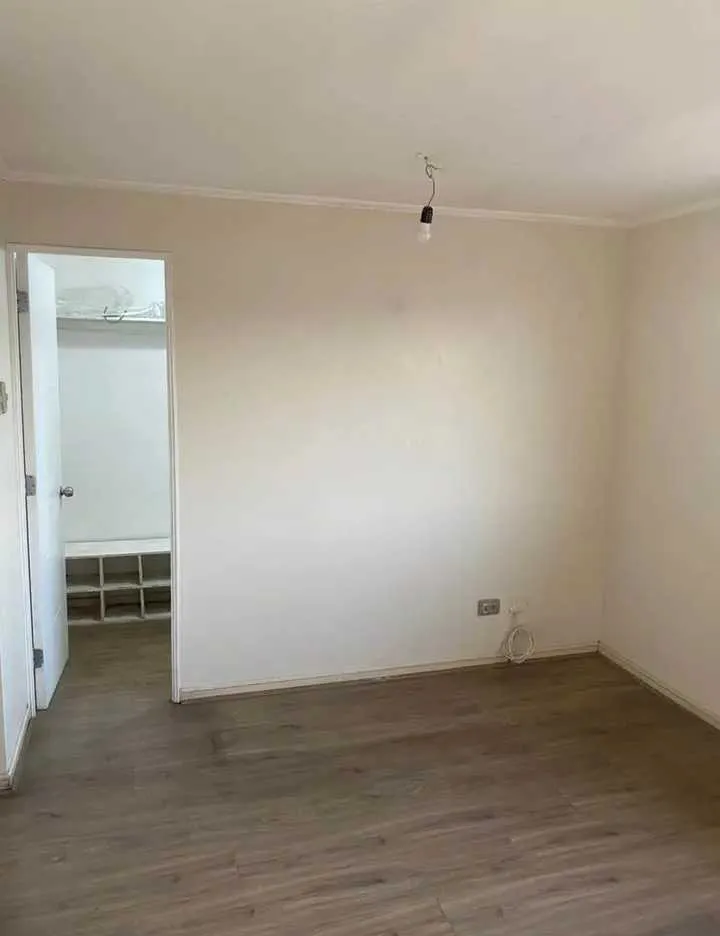 Imagen 2 de 9 de Casa Familiar Con Patio Amplio Y Piscina (174207)