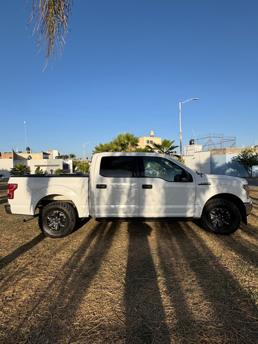 Ford Lobo 5.0l Doble Cabina Xlt V8 4x2 At