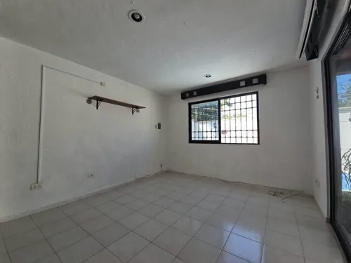 Casa En Venta Con Piscina, En Mérida Yucatán En Paraíso Maya