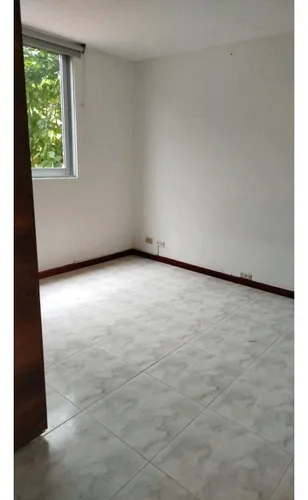 Arriendo Amplio Apartamento En Altos Del Poblado