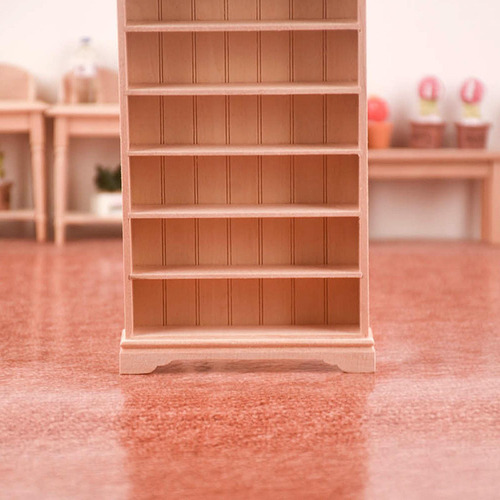 Exhibición De Madera En Miniatura Escena De Vida Útil