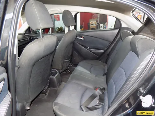 Mazda 2 1.5 Touring