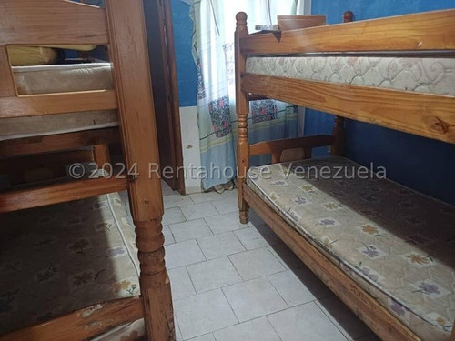 Julio Perez Vende Apartamento En Ciudad Flamingo Cod Flex 25-4218 Jrp