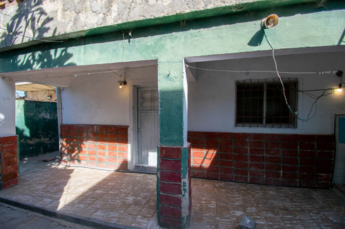 Imagen 27 de 30 de Casa 2 Dormitorios, Cochera Y Patio