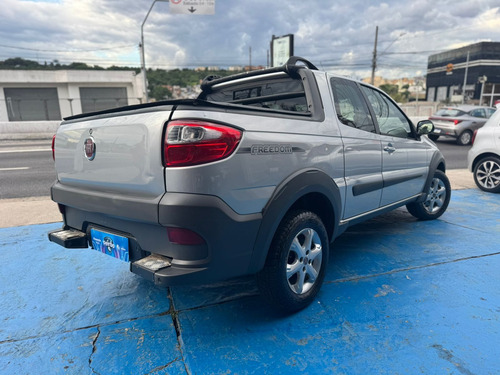 Fiat Strada 1.4 Freedom Cab. Dupla Flex 3p
