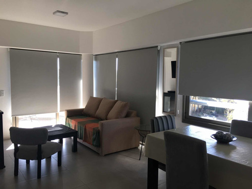 Imagen 17 de 30 de Positive Tower Pinamar- Alquiler Por Día Turístico/ Uade Con Amenities Y Cochera