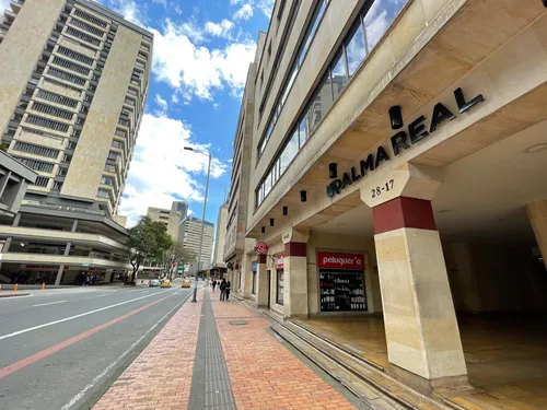 En Renta Local Comercial Con Mezzanine En El C.c Palma Real, Bogotá (18661).