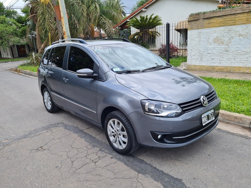 Volkswagen Suran 1.6 Highline 101cv Cuero 2013