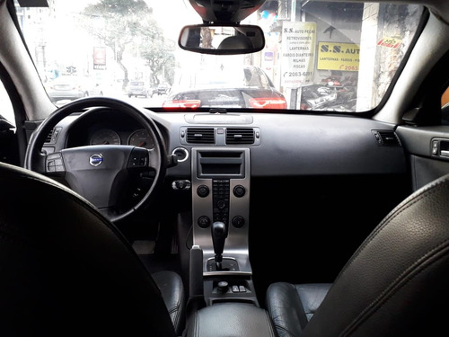 Volvo S40 2.0 T 4p Abaixo Da Tabela