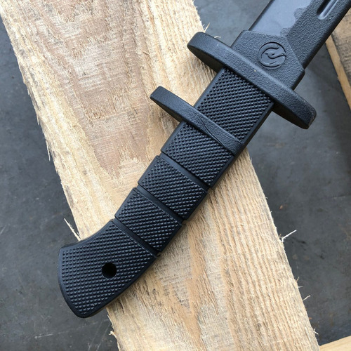 Imagen 10 de 10 de Cuchillo De Entrenamiento Sin Filo De Caucho Flexible 3201