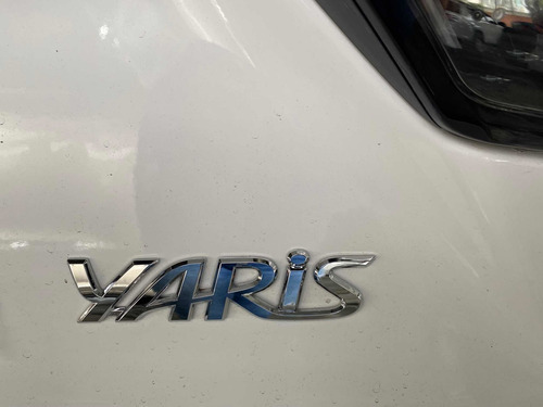 Imagen 3 de 5 de Toyota Yaris Automático