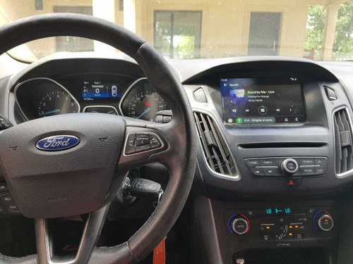 Ford Focus Iii 2.0 Sedan Se Plus Mt 2017
