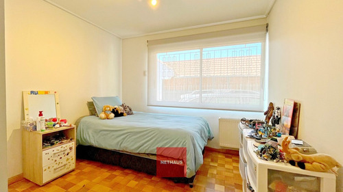 Nethaus Vende Hermosa Casa Totalmente Remodelada En Ñuñoa