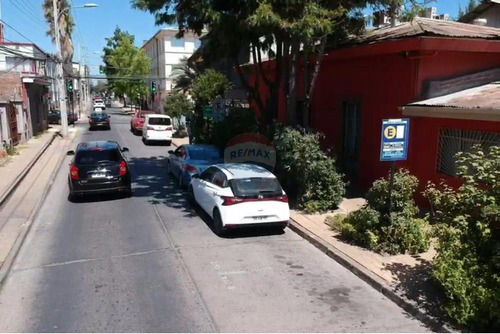 Se Vende Residencial Funcionando Curico Centro