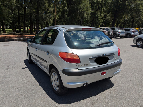 Peugeot 206 1.6 Xr Premium 5 p
