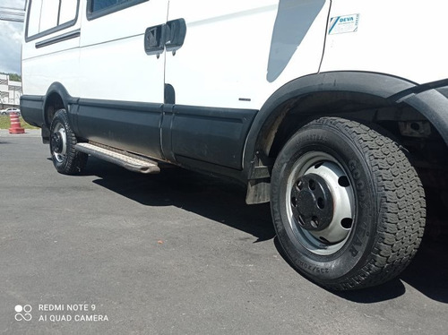 Imagem 8 de 8 de Iveco Furgao Mista Caminhonete 07 Lugares Falar Com Rafael
