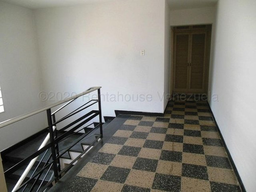 Imagen 13 de 20 de Casa En Venta En San Bernardino # 22-12150