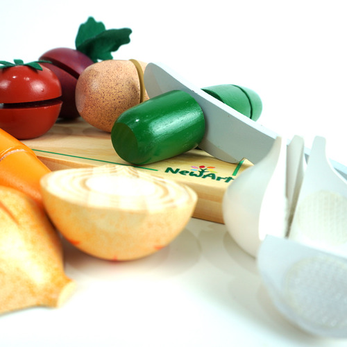 Kit 7 Legumes Com Corte E Utensílios Brinquedo Montessori.