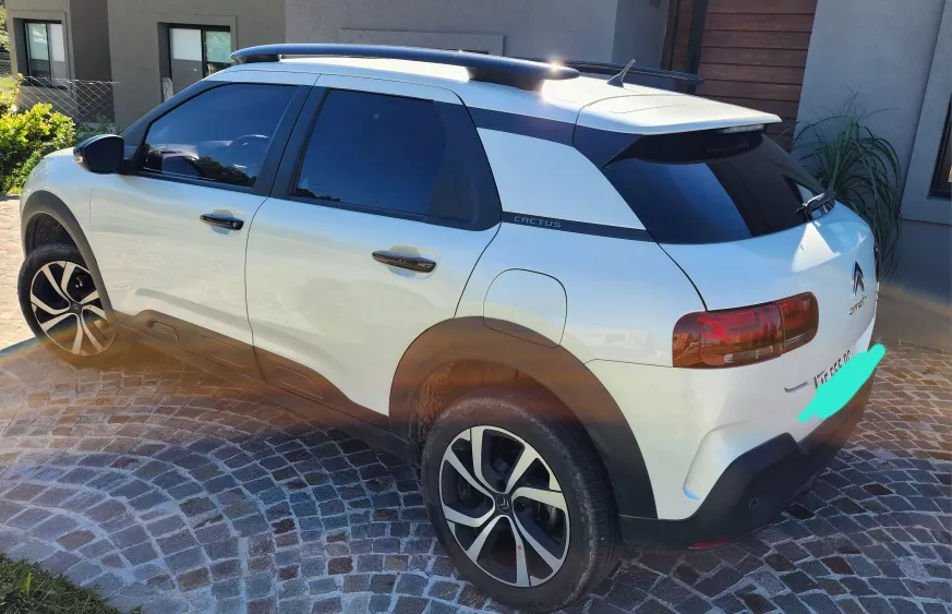 Citroën C4 Cactus 1.6 Vti 115 At6 Shine