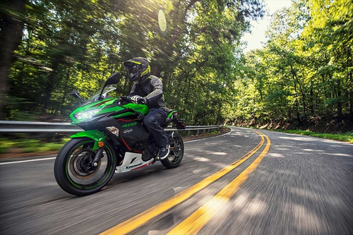 Imagen 25 de 25 de Kawasaki Ninja 400 | Kawasaki Patagonia Oficial