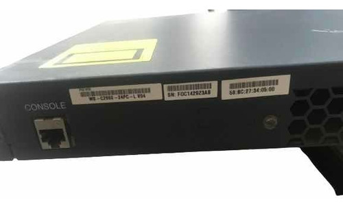 Switch Cisco 2960 Series 24-poe (Usado)