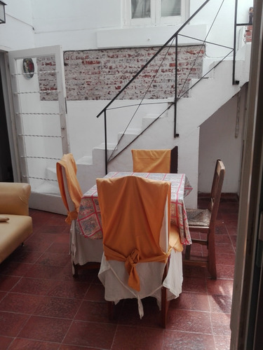 Imagen 5 de 14 de Departamento 5 Ambientes Parrilla Cochera Wifi Patio Terraza