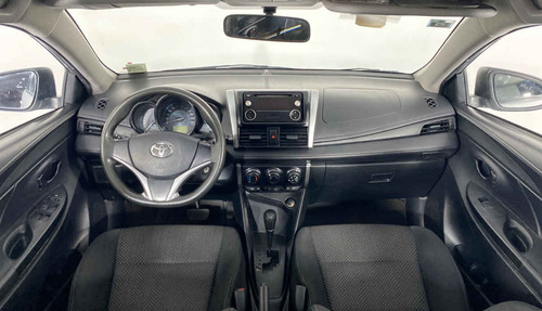 Imagen 13 de 15 de 117683 - Toyota Yaris 2017 Con Garantía