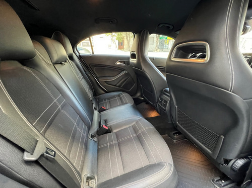 Mercedes-Benz Clase CLA 1.6 Cla200 Coupe Urban 156cv At