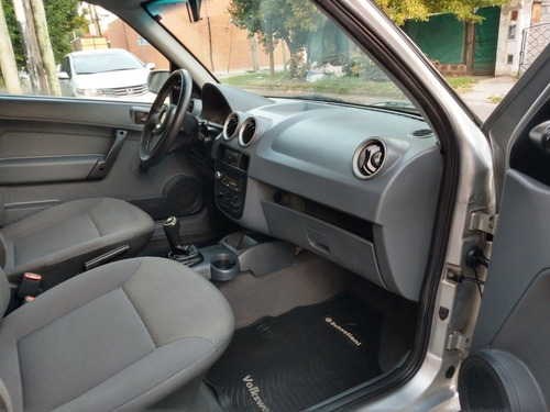 Volkswagen Gol 1.4 Power Ps+ac 83cv 2011
