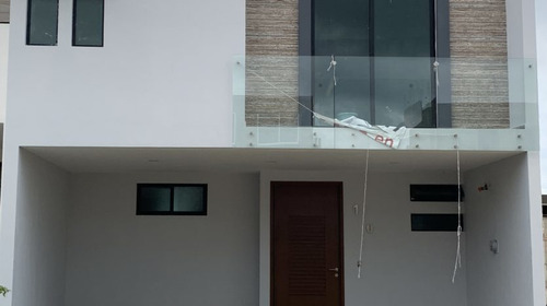 Imagen 1 de 11 de Casa Nueva En Capital Norte Coto Sivec