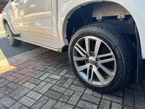 Toyota Hilux 2.7 Srv Cab. Dupla 4x2 Flex Aut. 4p