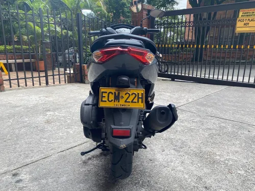Yamaha N-max