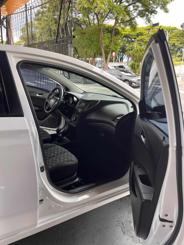 Hyundai HB20 1.6 Comfort Plus Flex 5p