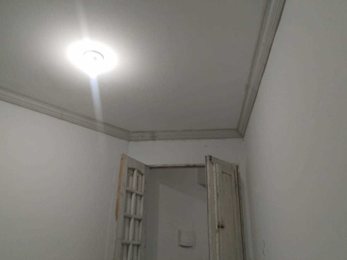 Imagem 2 de 5 de Gesso E Pintura