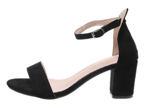 Zapatos De Tacon Negros Kardashian Kollection