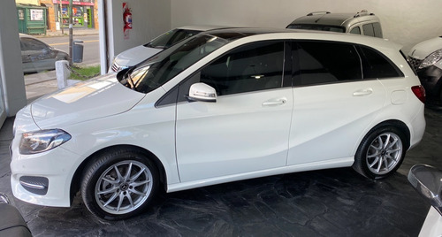 Mercedes Benz B200