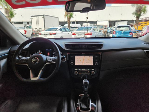 Nissan X-Trail 2.5 Exclusive 3 Row Cvt