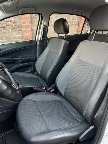 Vw Gol (nueva Línea) Modleo: 2019 Versión: Edición Aniver