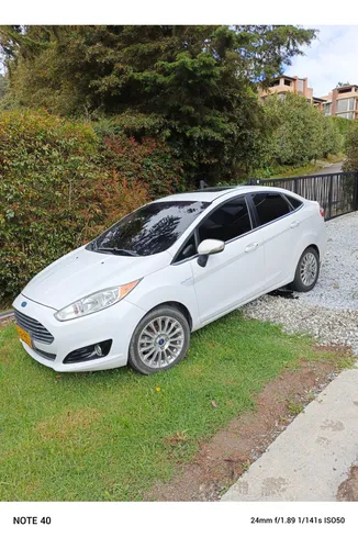 Ford Fiesta 1.6 Hatchback Titanium