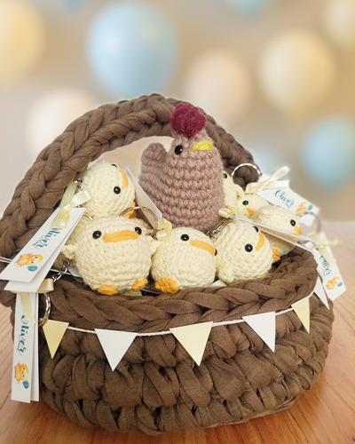 Souvenir Canasta Pollitos Llavero Nacimiento Crochet