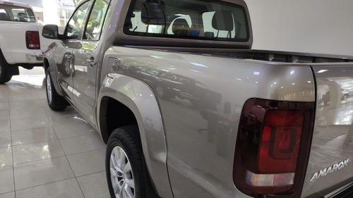 Imagen 15 de 15 de Volkswagen Amarok V6 Comfortline 258cv 4x4 At My23 #17
