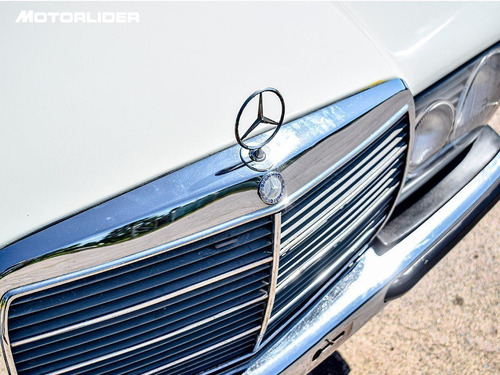 Imagen 12 de 25 de Mercedes-benz 250s | Permuta / Financia