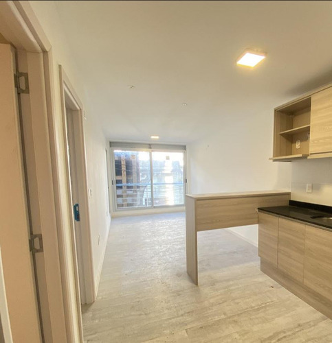 Venta Apartamento 1 Dormitorio En Cordón Sur